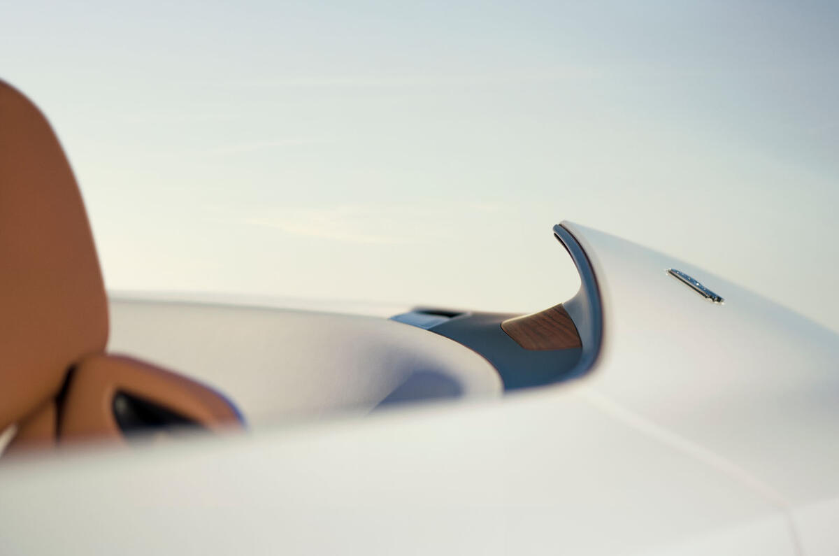 Rolls Royce Droptail Arcadia sail cowl Rolls Royce Droptail Arcadia sail cowl