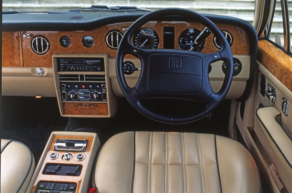 Rolls Royce Flying Spur 1994 interior Rolls Royce Flying Spur 1994 interior