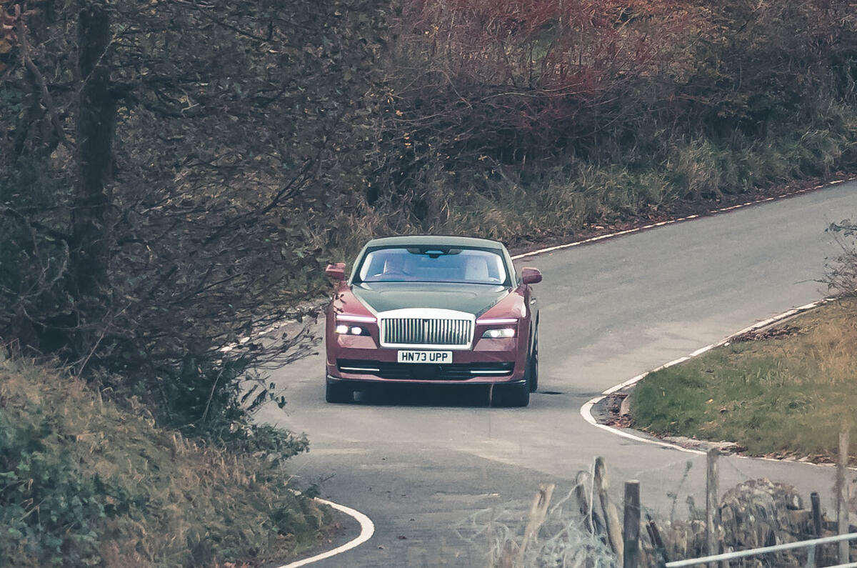 Rolls Royce Spectre 2023 front tracking Rolls Royce Spectre 2023 front tracking