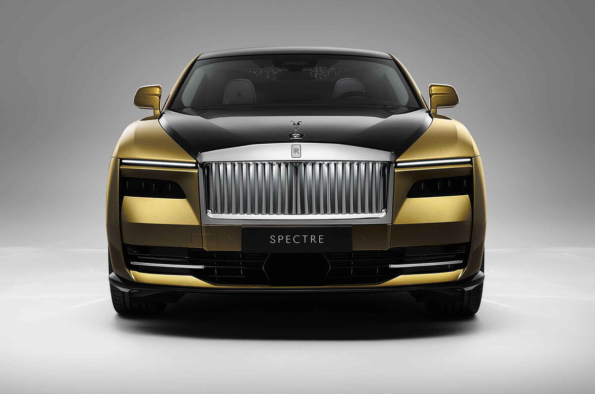 Rolls Royce Spectre front