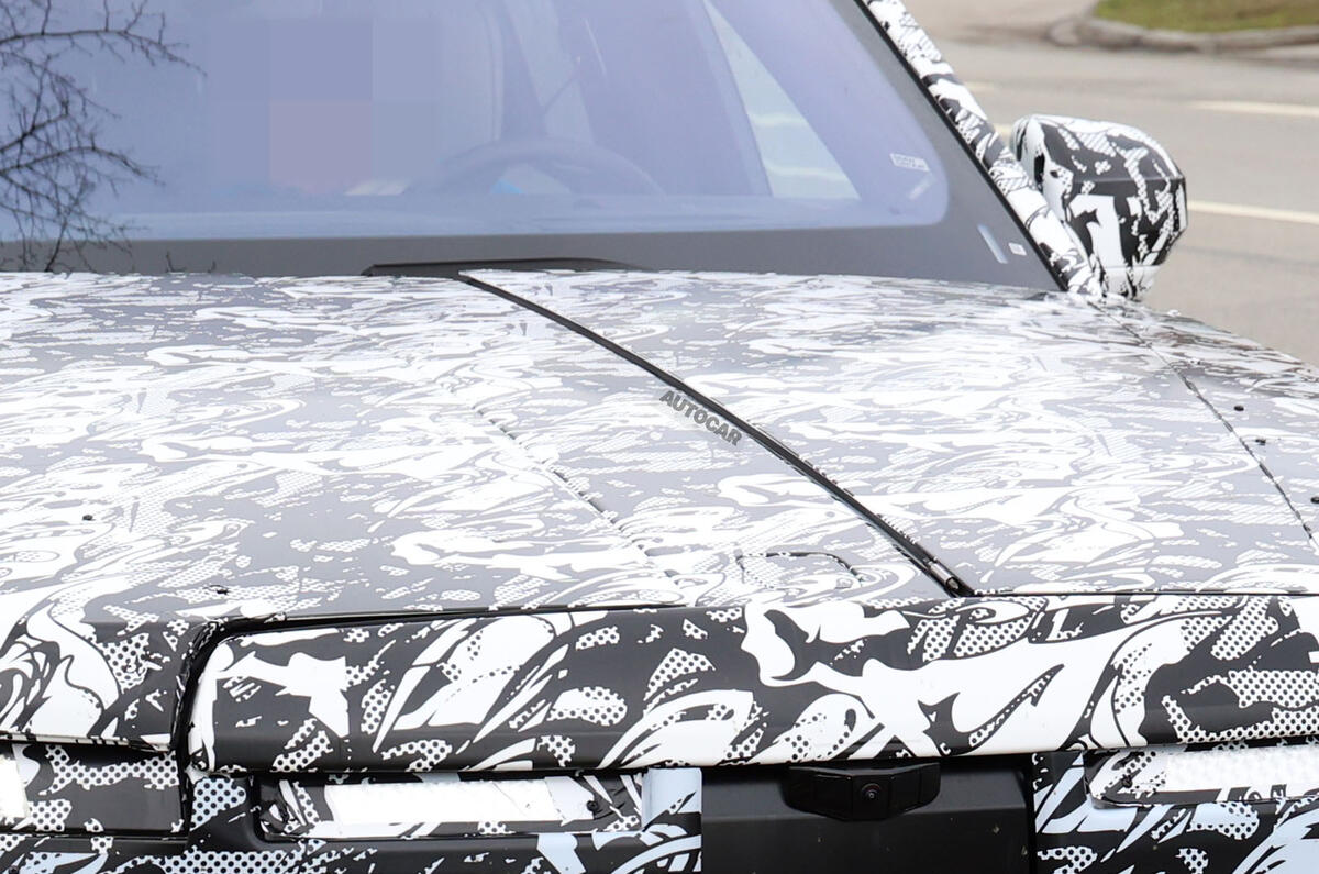 Rolls Royce EV SUV bonnet close