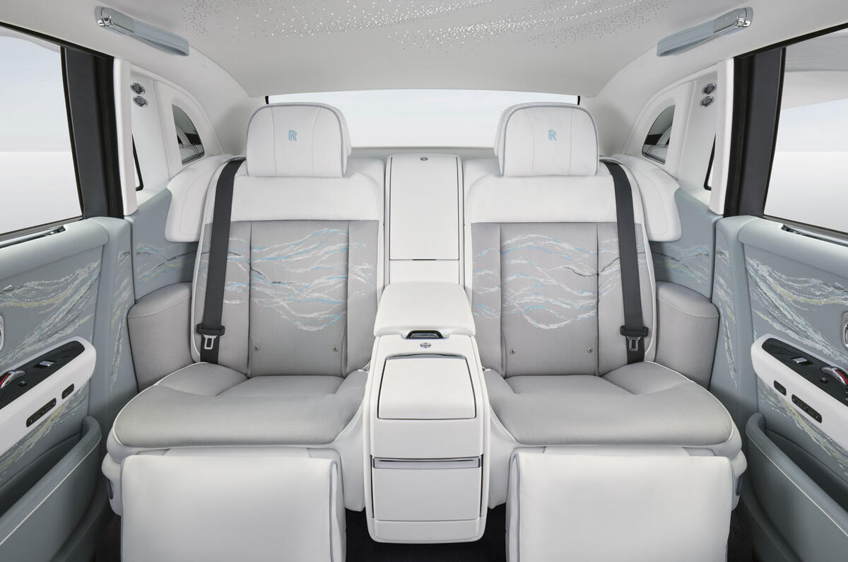 Rolls Royce Phantom Scintilla rear seats 2 Rolls Royce Phantom Scintilla rear seats 2