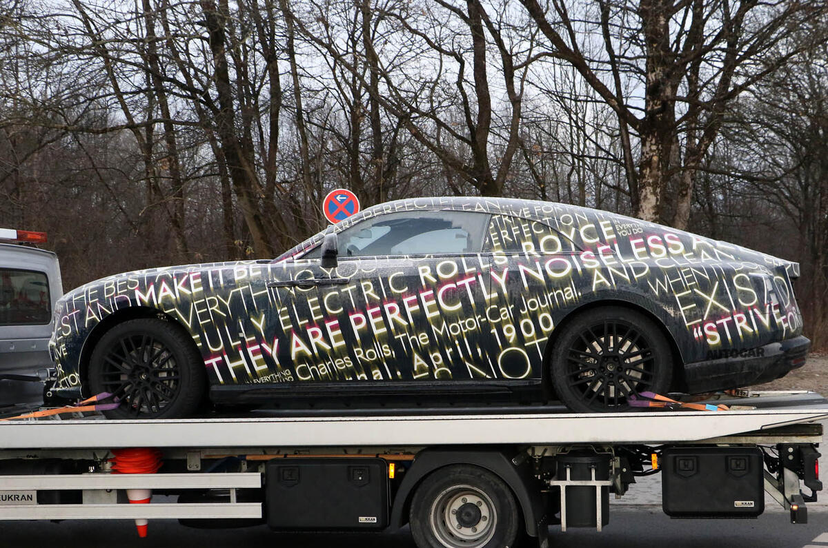 Rolls Royce Spectre 4 Rolls Royce Spectre 4