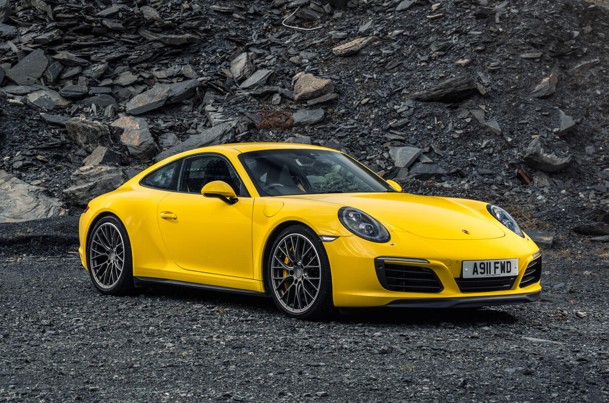 2016 Porsche 911 Carrera 4S review review | Autocar