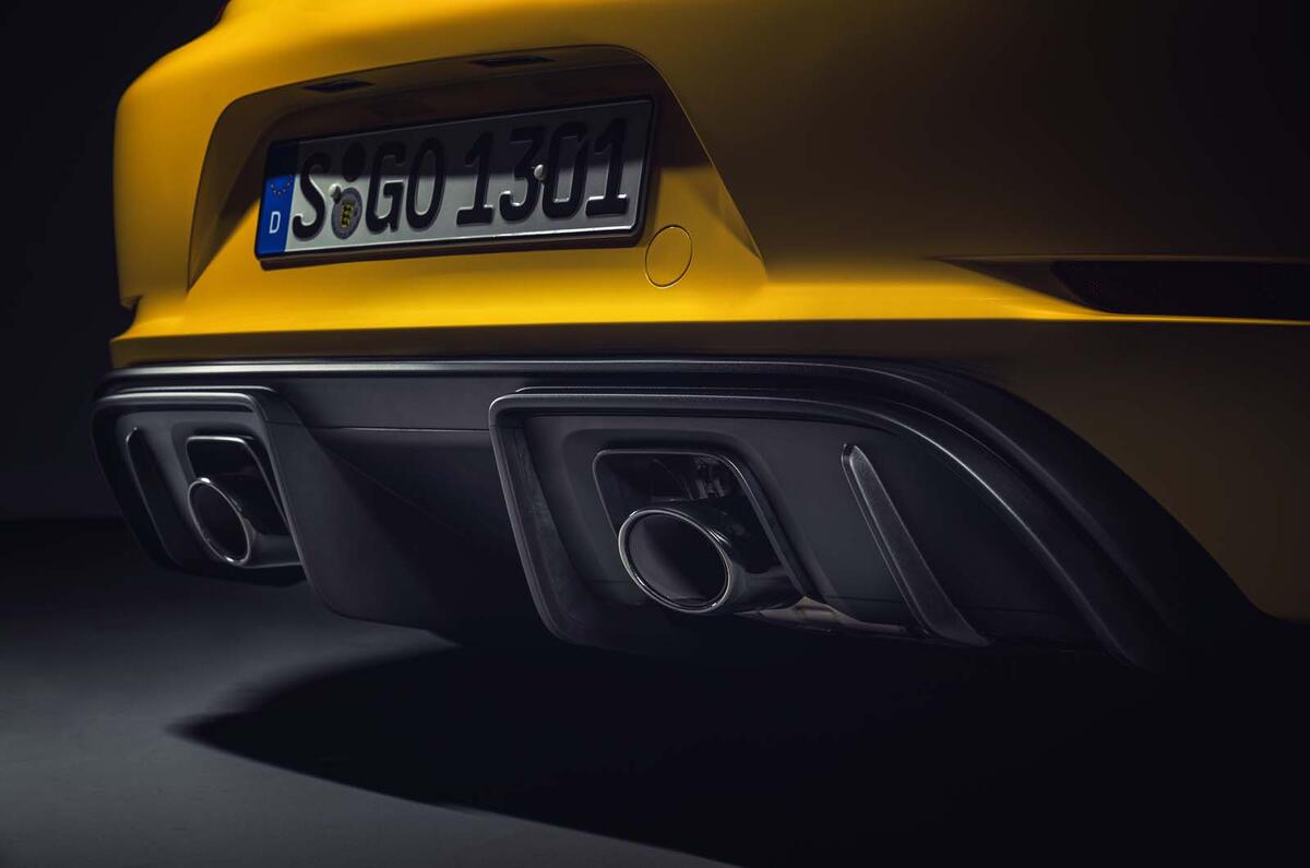 New 2019 Porsche 718 Spyder and GT4 revealed