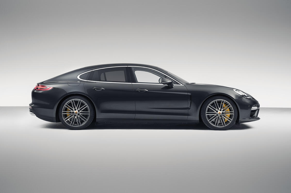 2016 Porsche Panamera