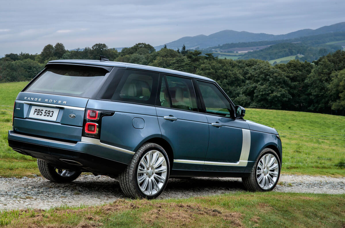 Range Rover gets facelift with new plug-in hybrid variant