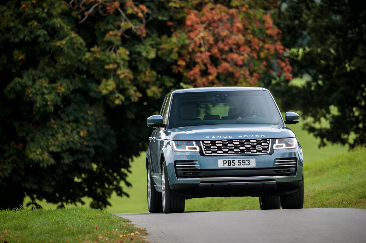 Range Rover gets facelift with new plug-in hybrid variant