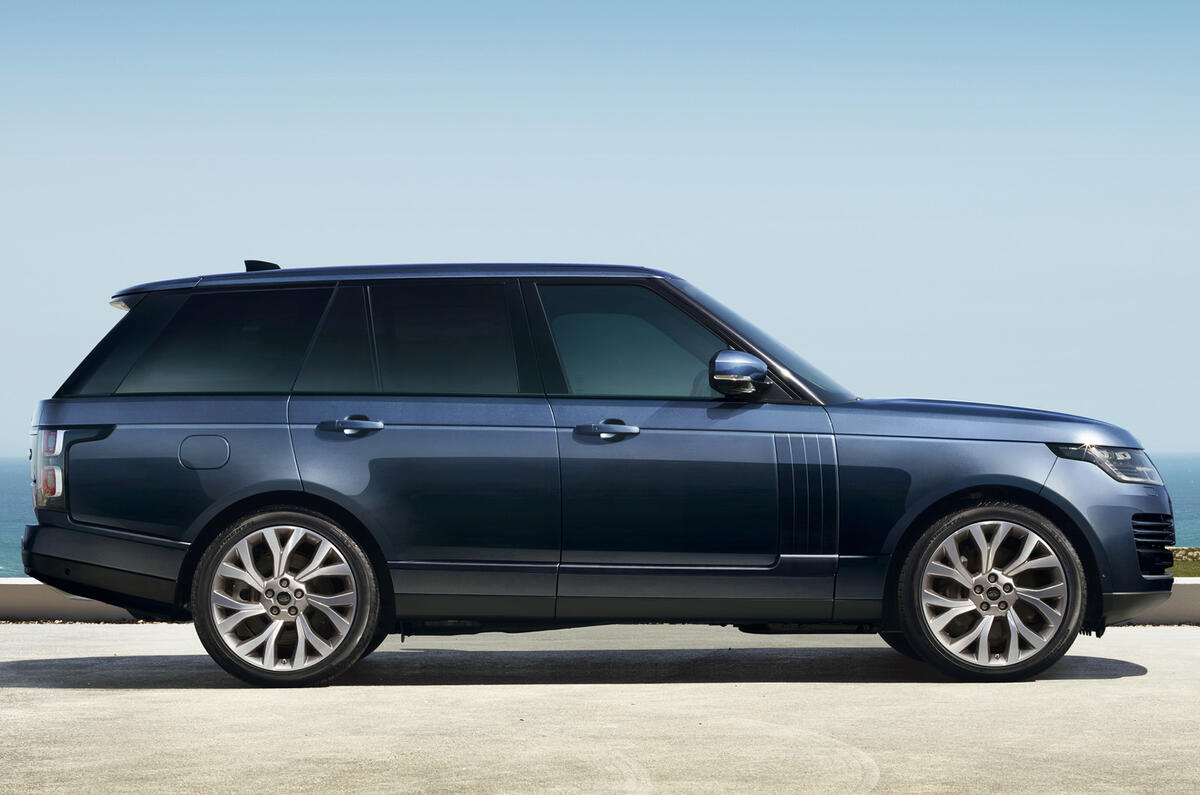 2021 Range Rover Westminster edition - side 2021 Range Rover Westminster edition - side