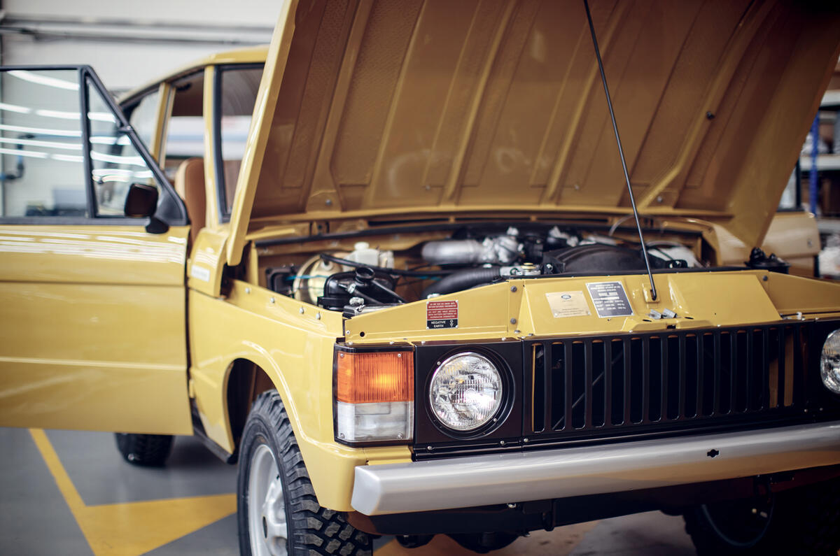 1978 two-door Range Rover bonnet