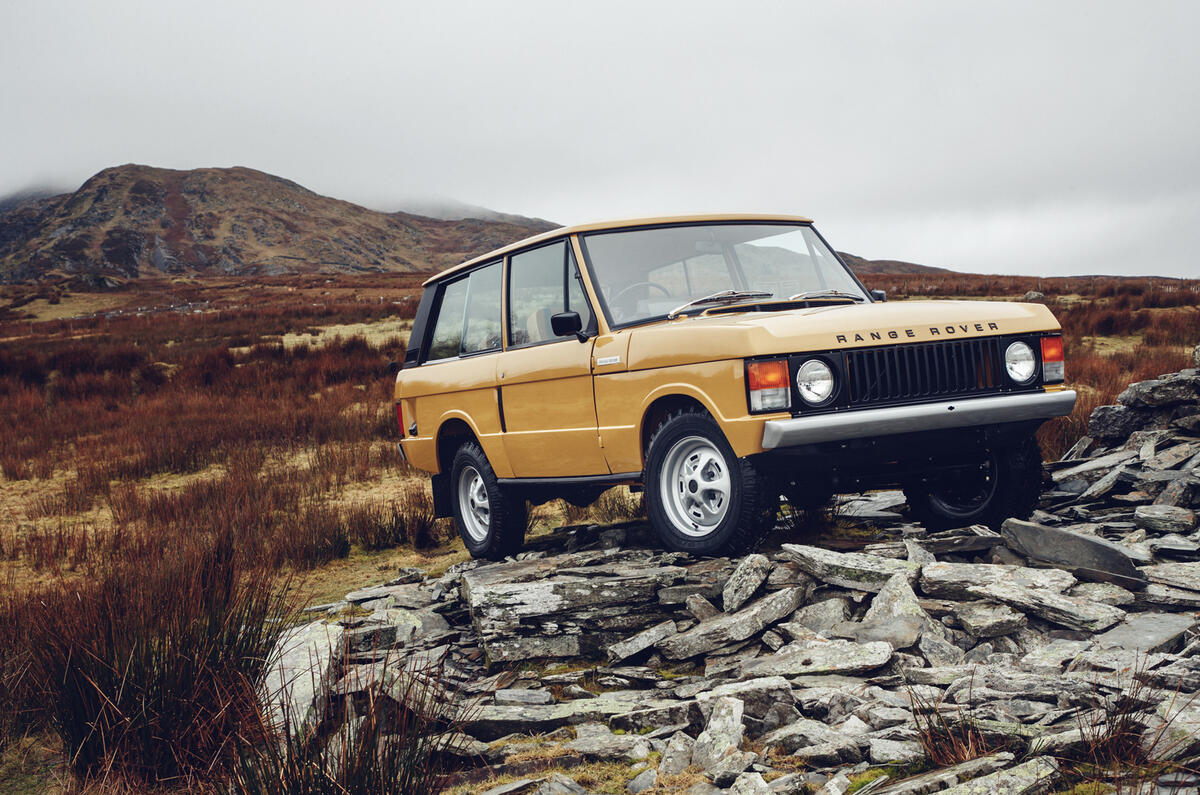 1978 two-door Range Rover off-roading