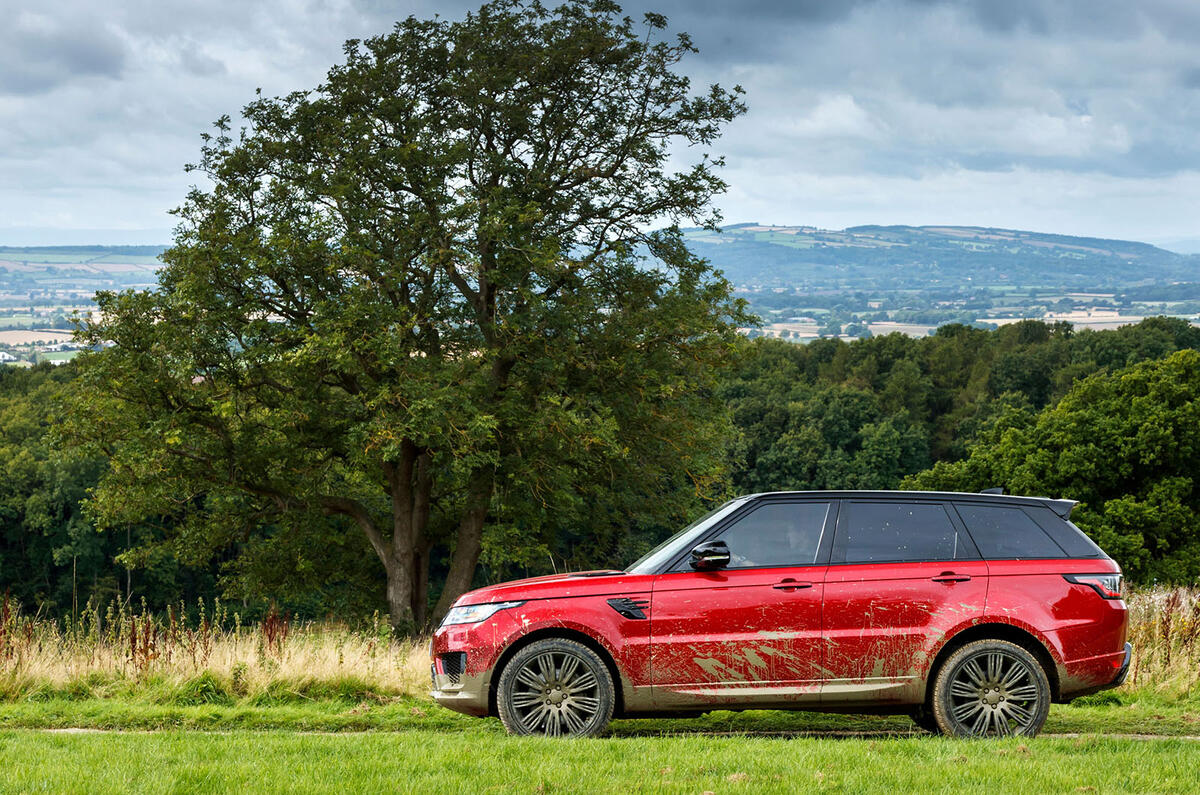 Range Rover Sport facelift reveals Velar-like look