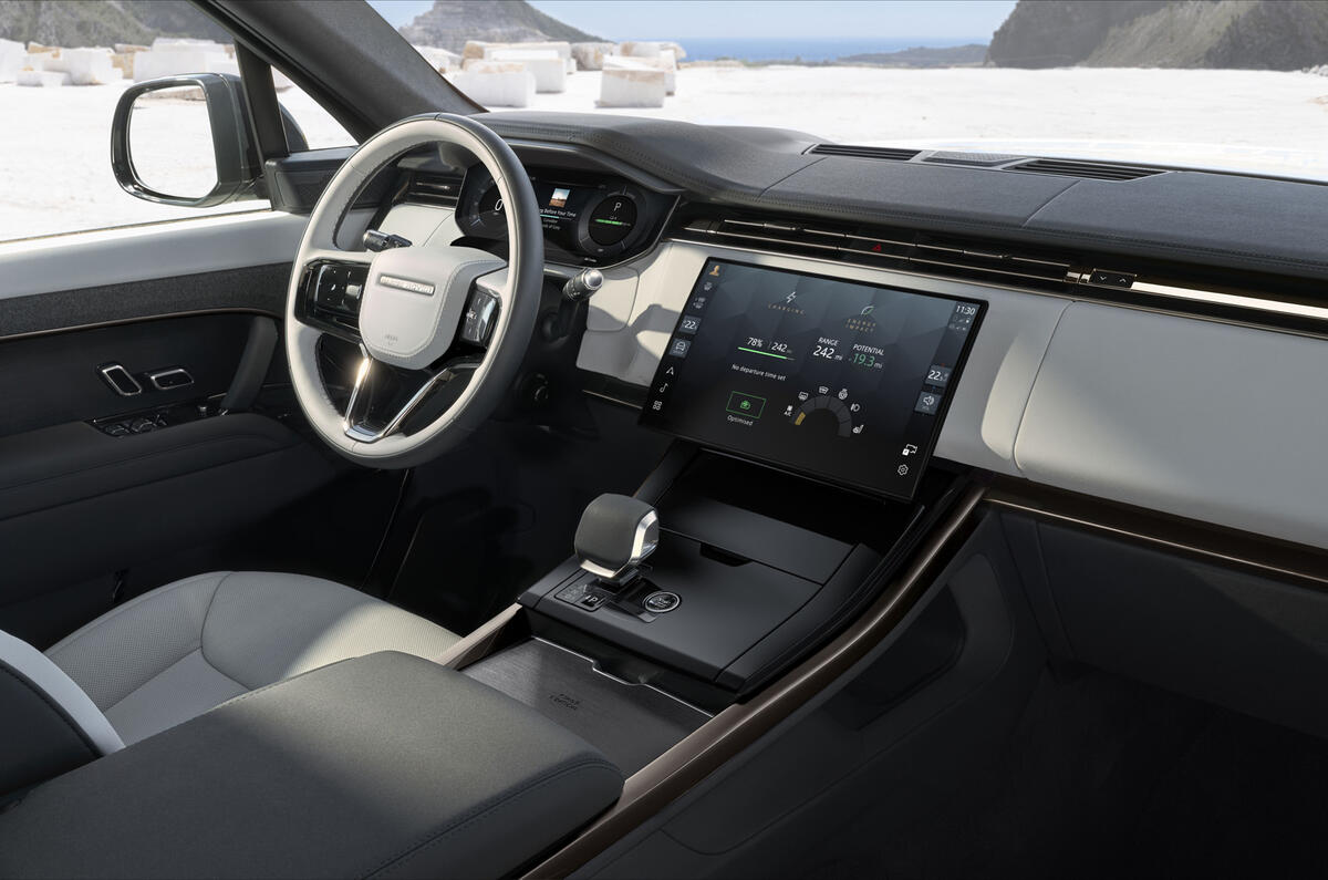 RRS Electric 27MY Interior Charging Miles 01 300926