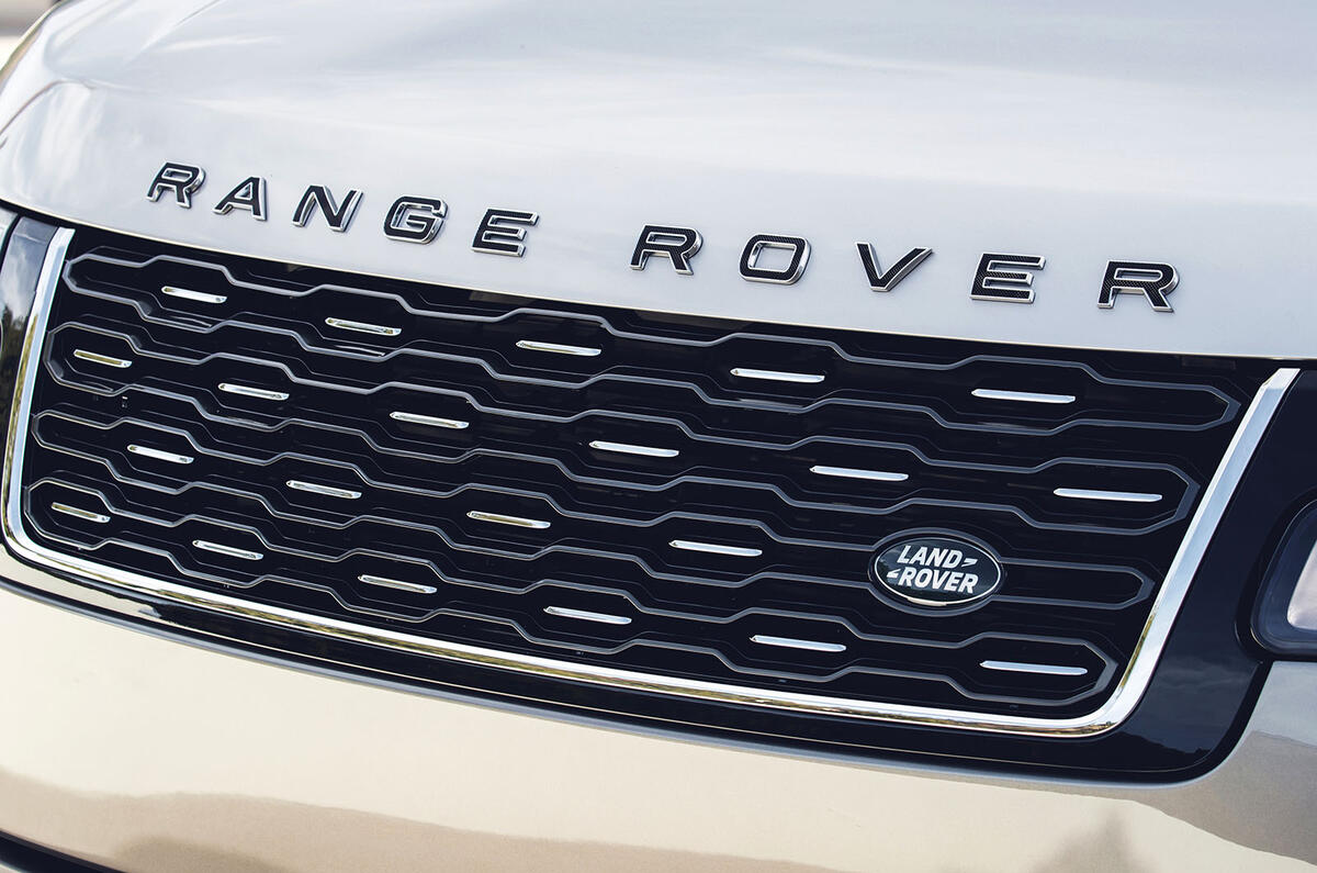 Range Rover SVAutobiography revealed ahead of LA motor show