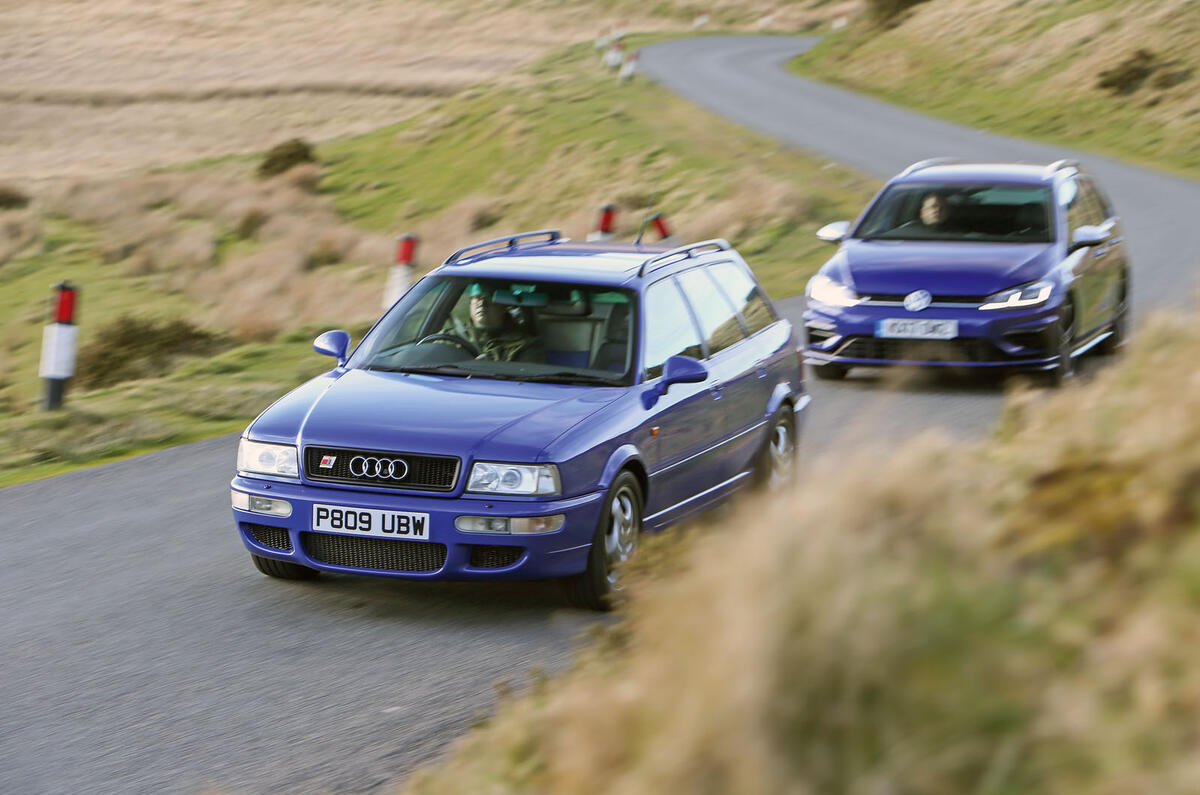 Audi RS2 Avant vs Volkswagen Golf R Estate - comparison