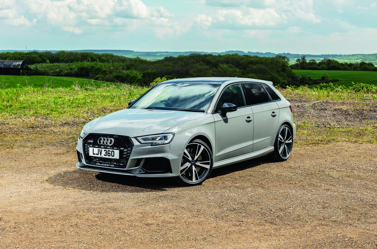 Audi RS3 Sportback static - front