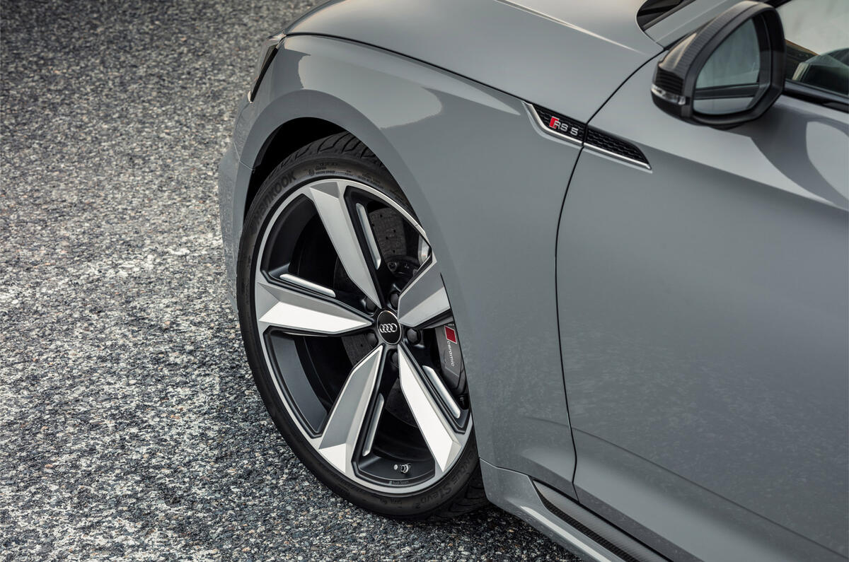 Audi RS4 and RS5 Carbon Editions launched as lighter models