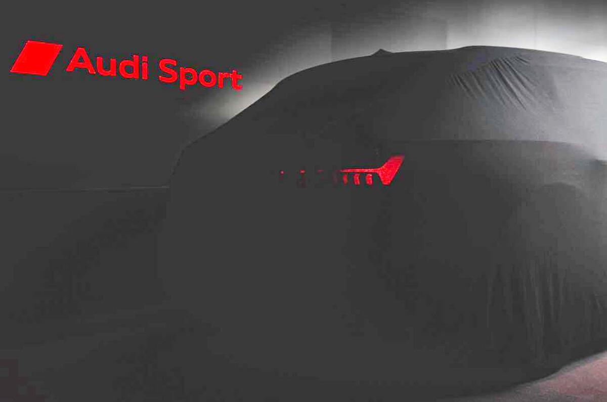 Audi RS6 Avant preview shot - rear