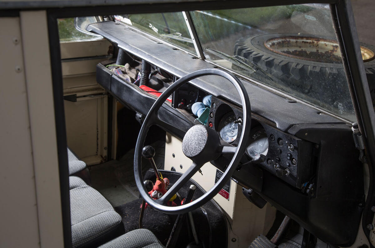 1979 BMW 320, 1964 Mini Cooper, 1984 Land Rover Series III