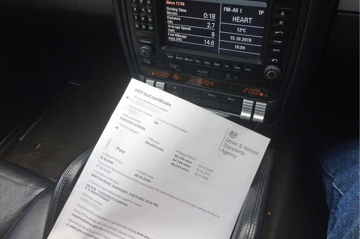Porsche Cayenne MOT certificate Porsche Cayenne MOT certificate