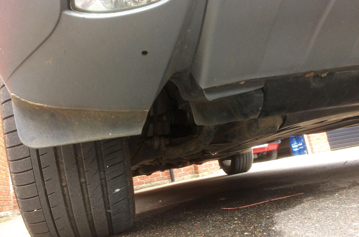 Porsche Cayenne underside