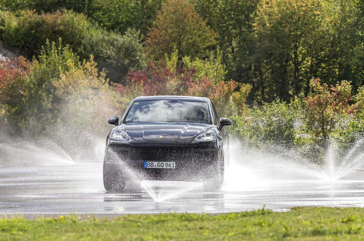 2017 Porsche Cayenne Turbo