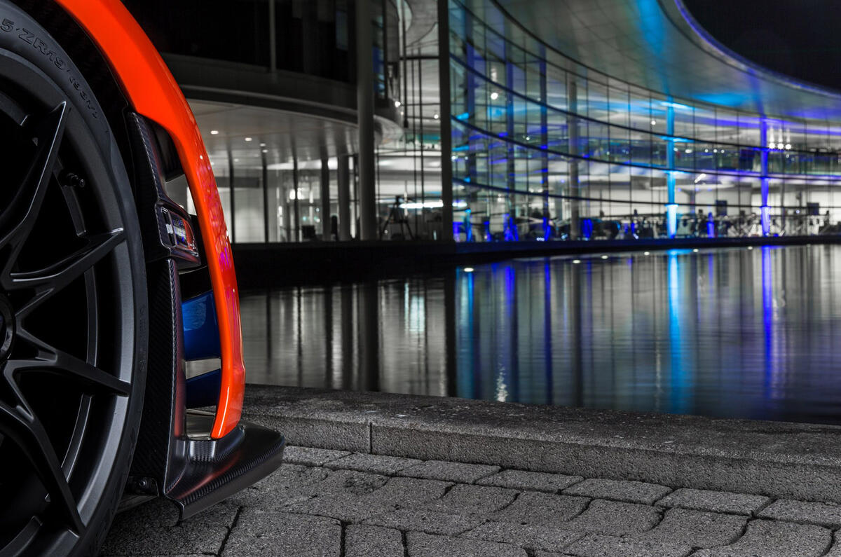 McLaren Senna
