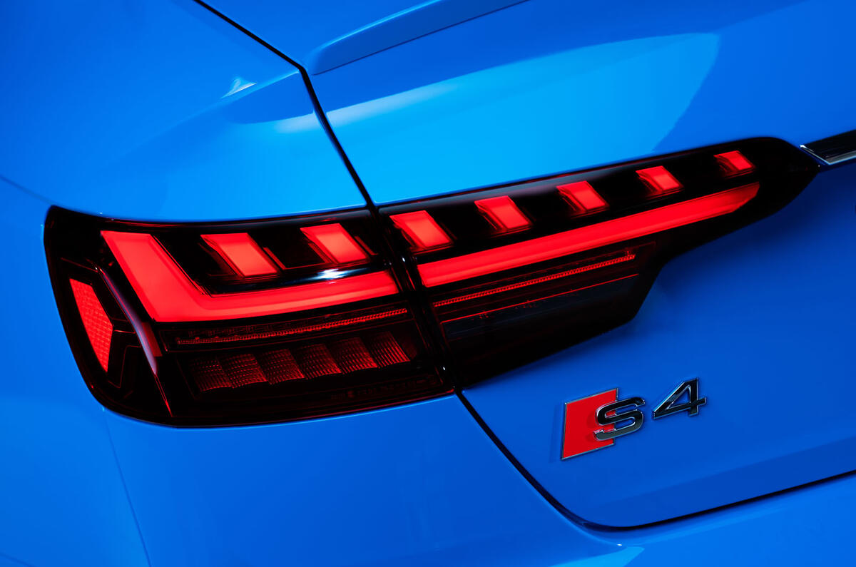 2019 Audi S4 press packet - light