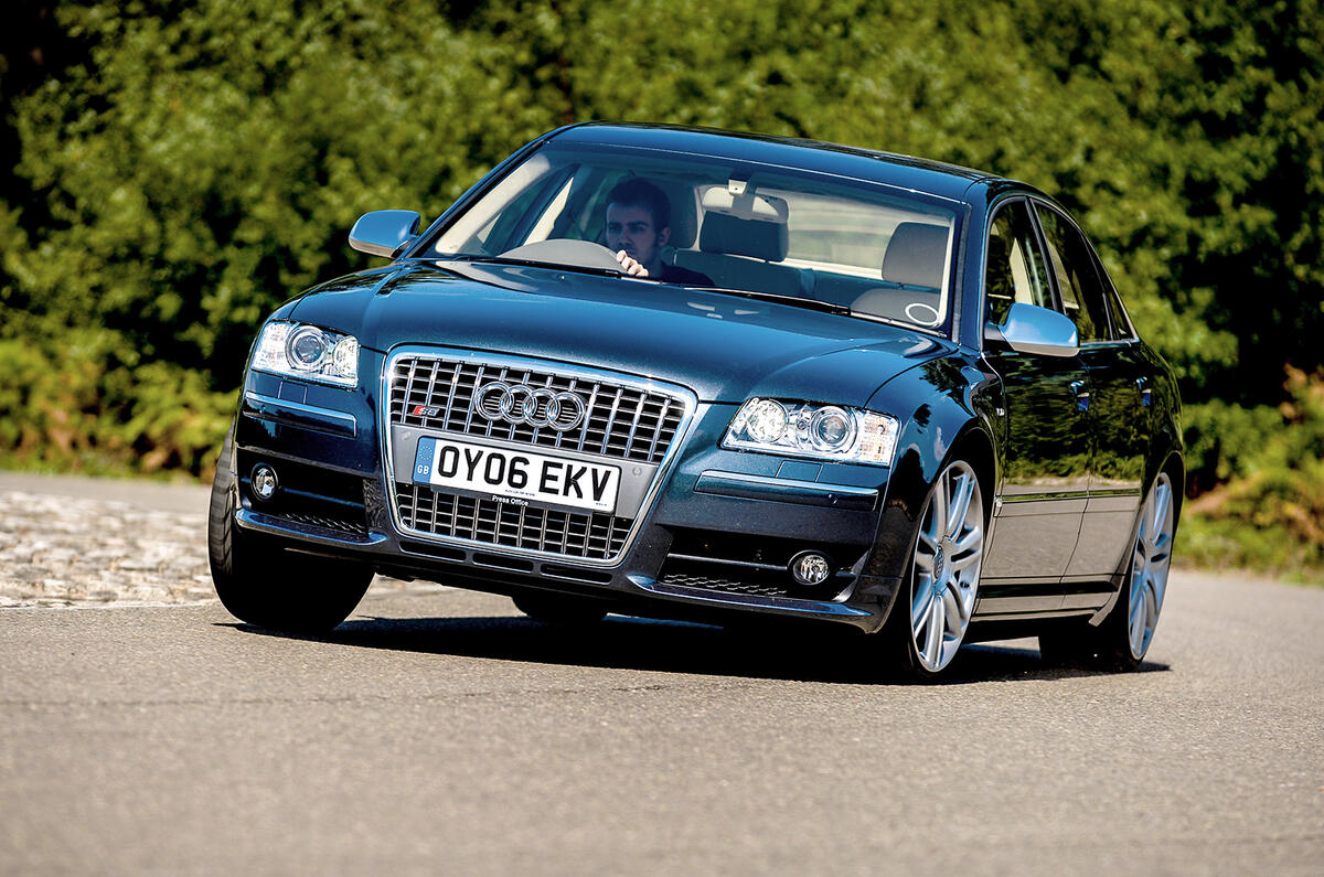 Audi S8