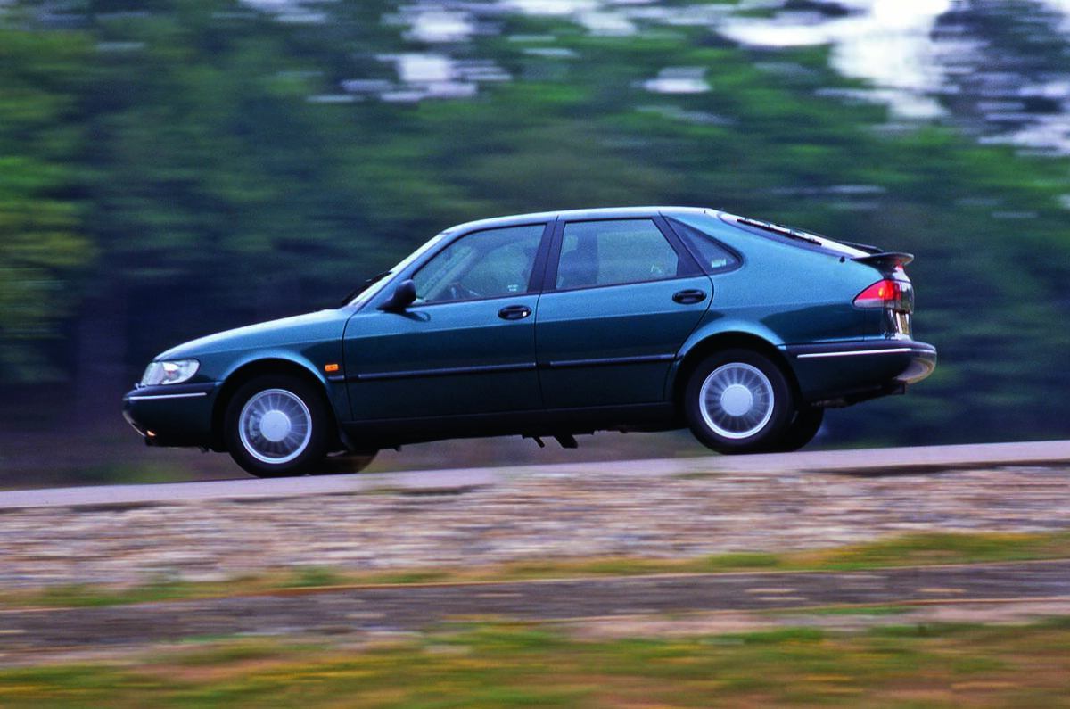 Saab 9000
