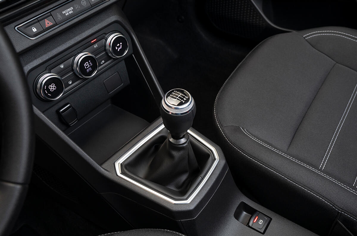 Dacia Sandero gearstick Dacia Sandero gearstick
