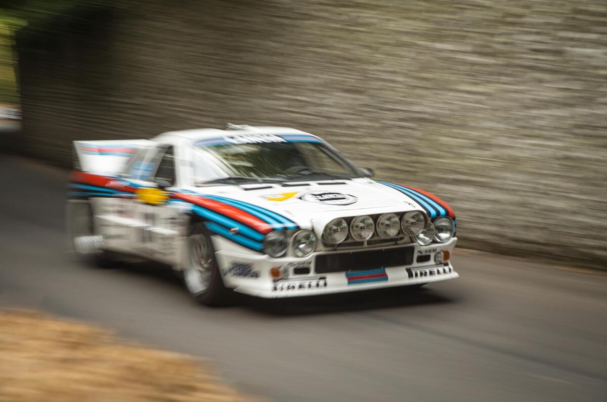 LANCIA 037