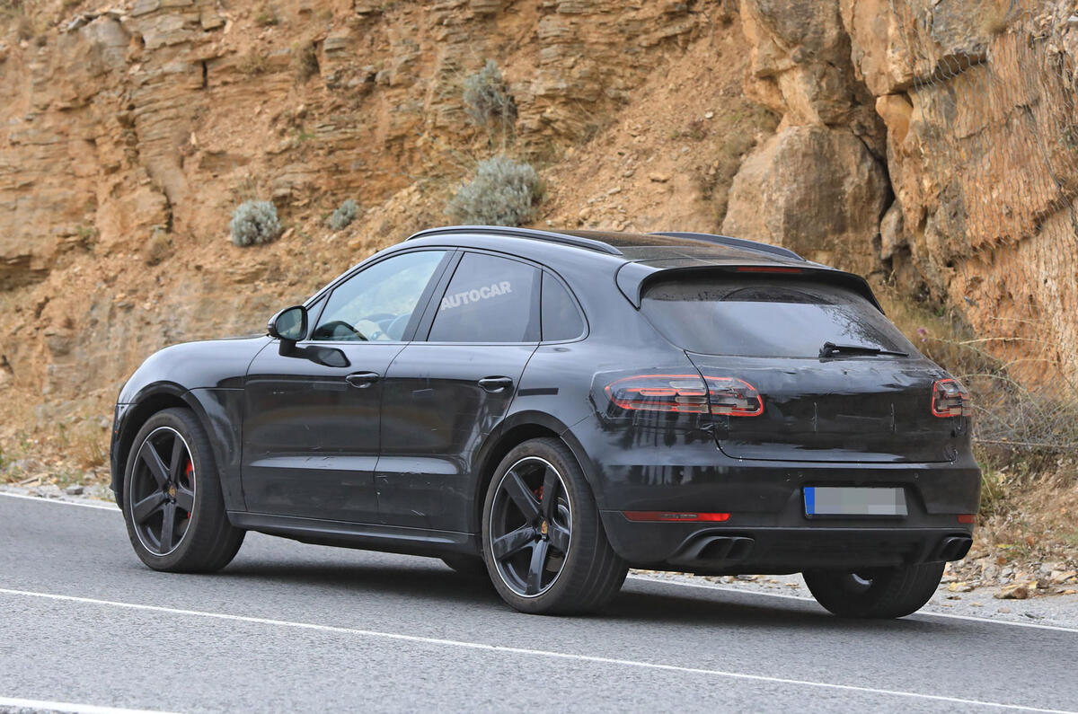 2018 Porsche Macan – new turbo V6 engines and restyled interior due