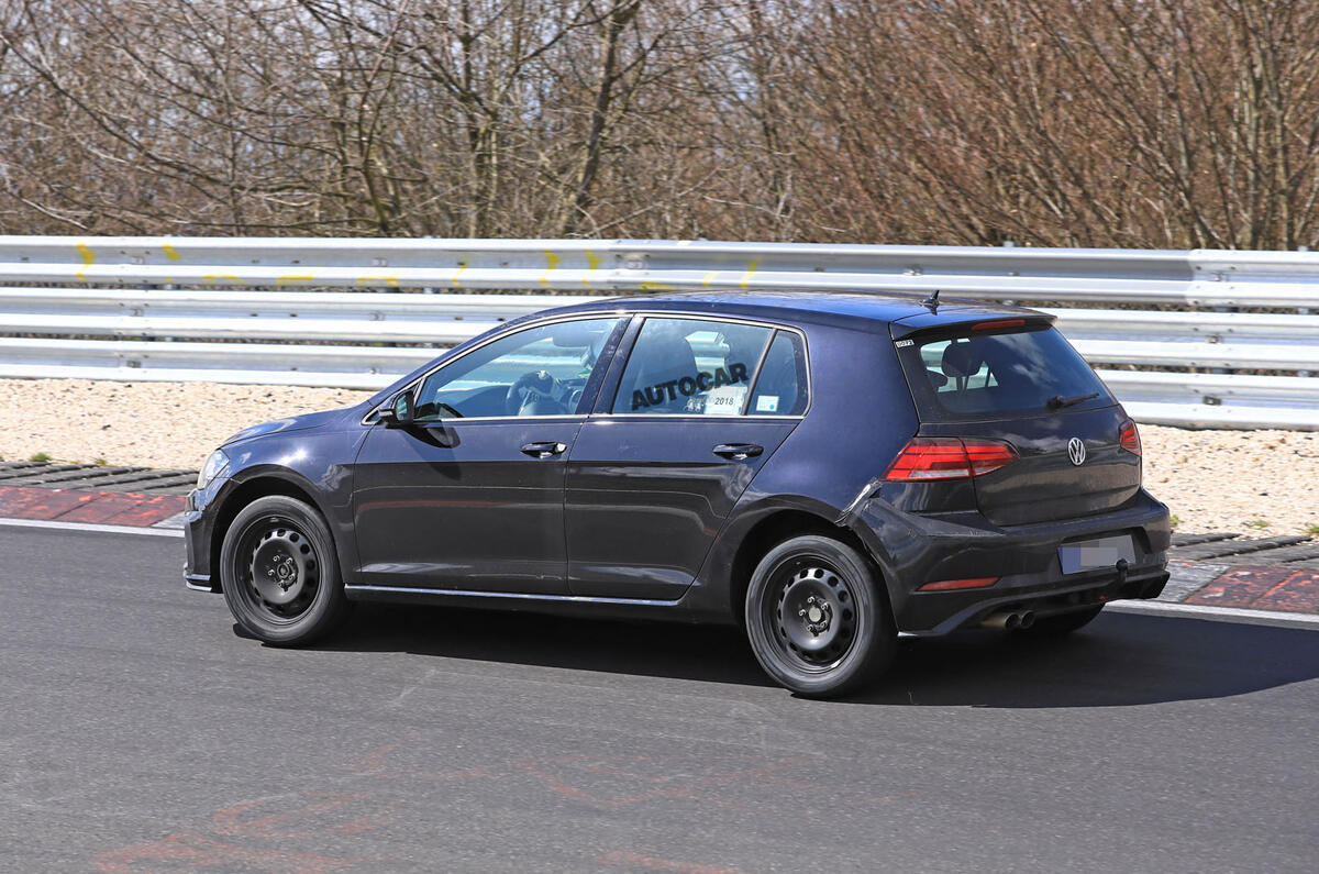 2019 Volkswagen Golf Mk8: first pictures show new cabin tech