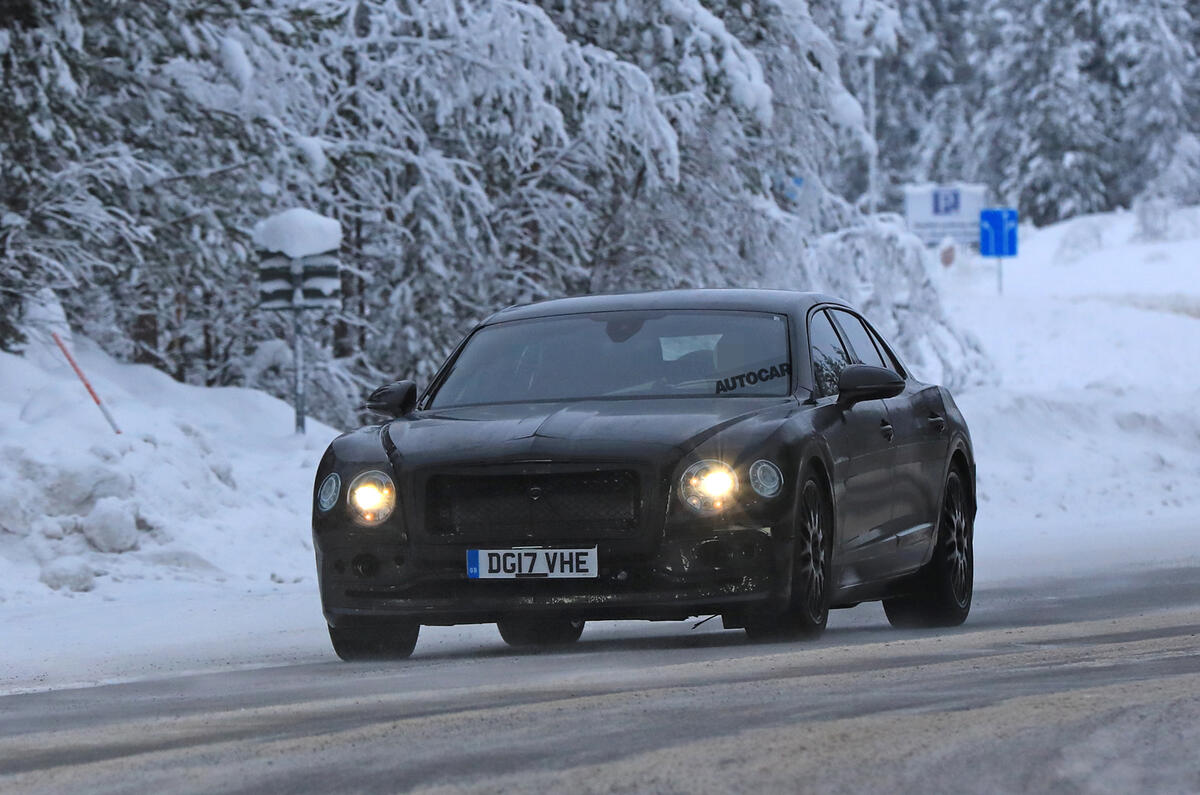 2019 Bentley Flying Spur: larger and more luxurious saloon spotted