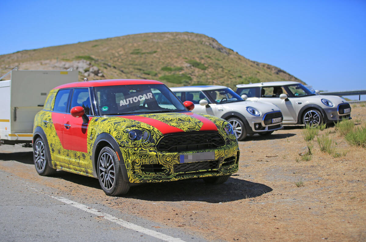2016 Mini Countryman: new spy pictures