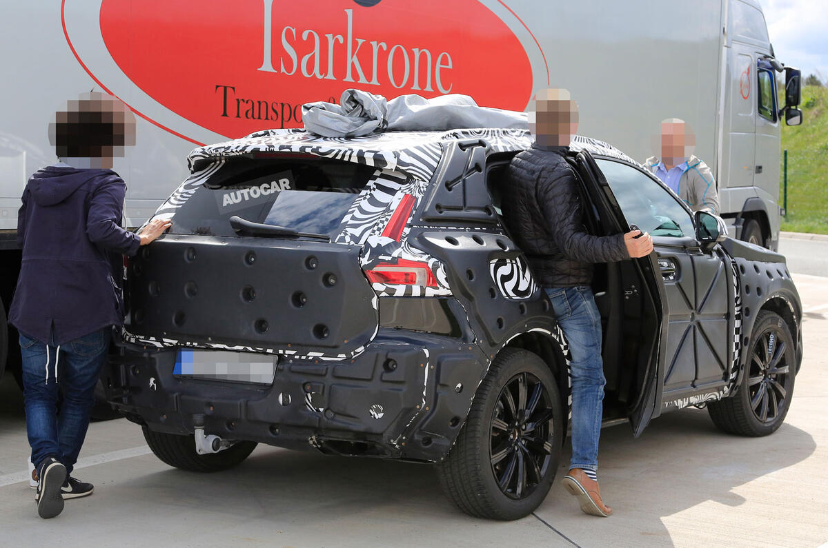 Volvo XC40