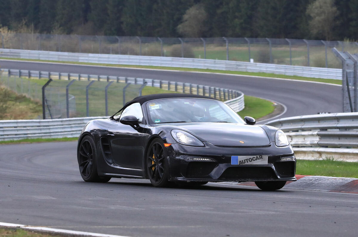 Porsche 718 Boxster Spyder: 911 GT3 flat six to power lighter varaint