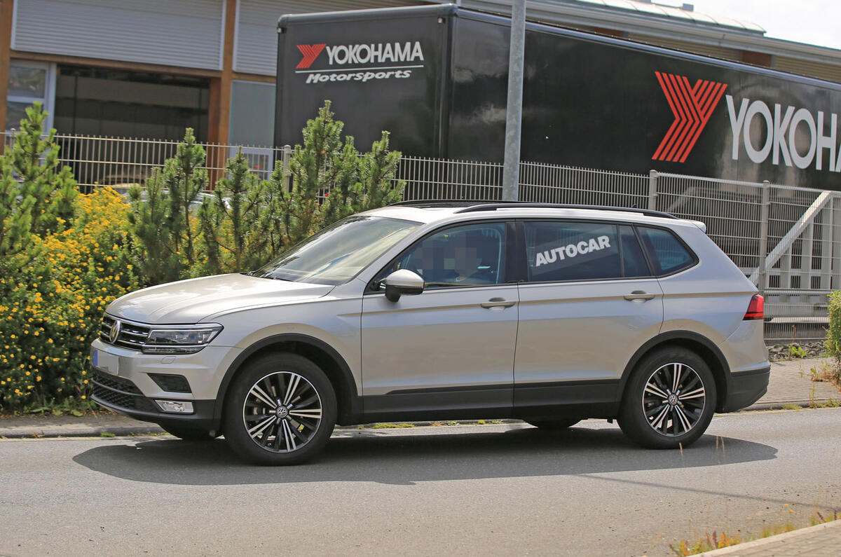2017 Volkswagen Tiguan Long-wheelbase