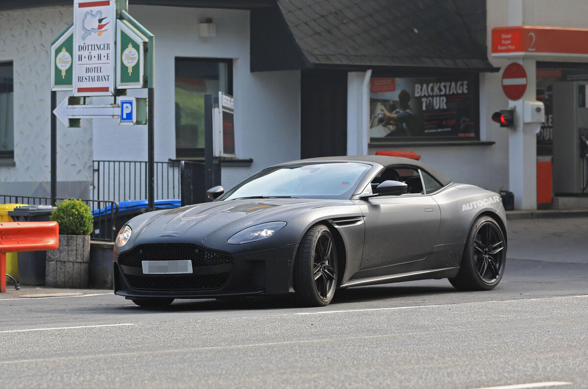 Aston Martin DBS Superleggera