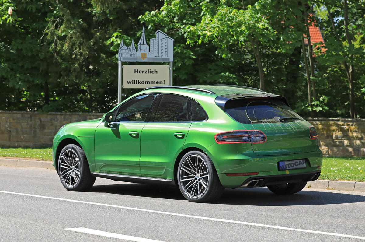 2018 Porsche Macan facelift: latest pictures show new front-end features