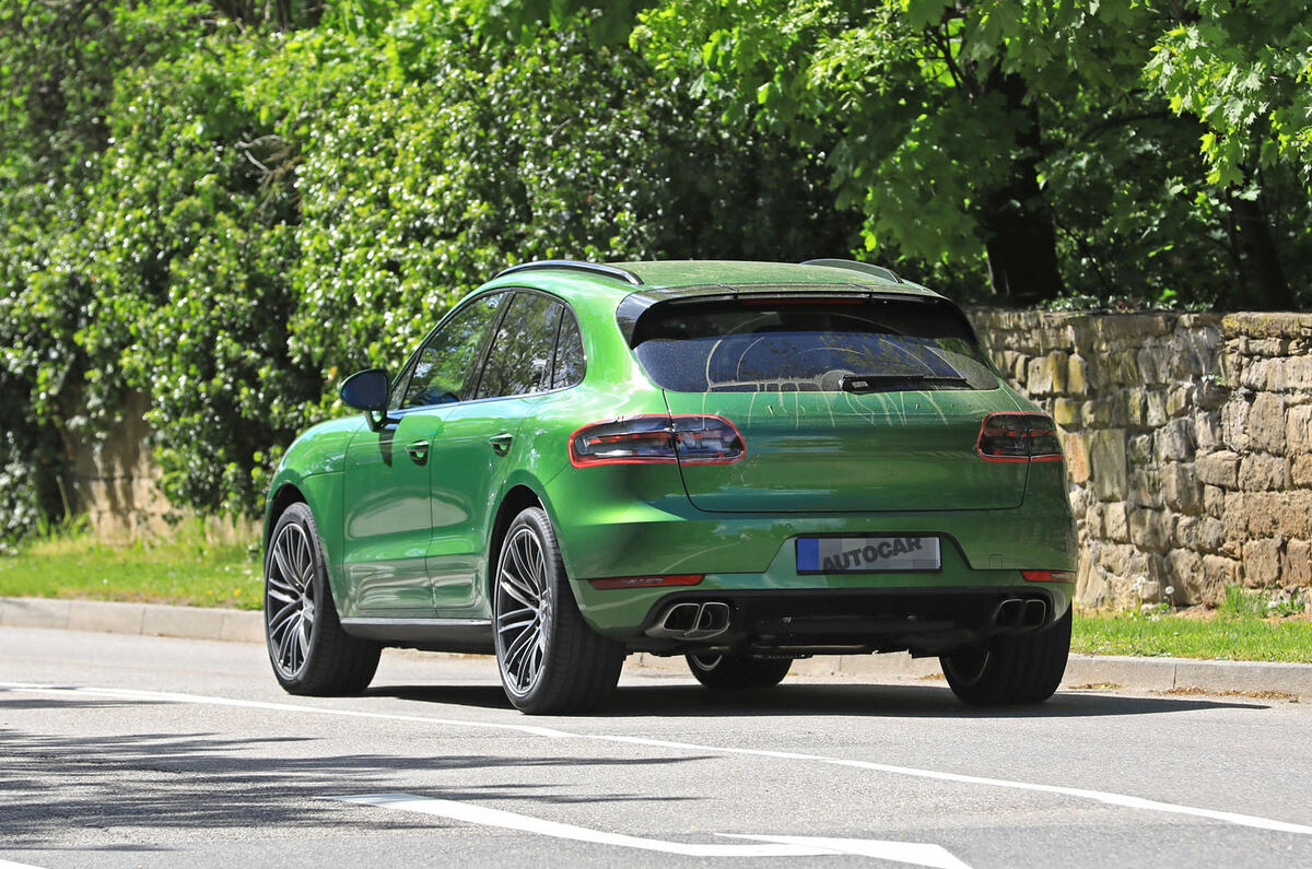 2018 Porsche Macan facelift: latest pictures show new front-end features