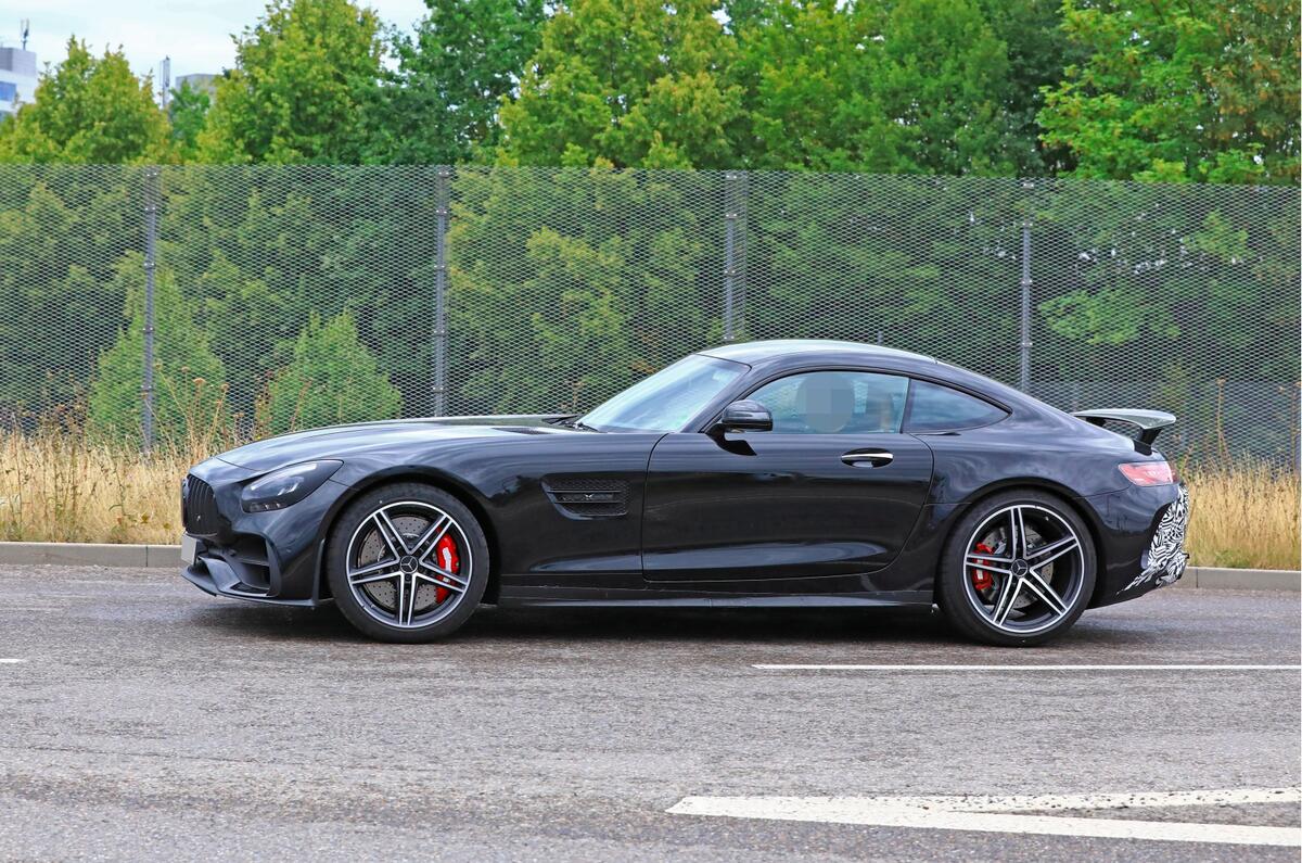 2019 Mercedes AMG GT spies side front close
