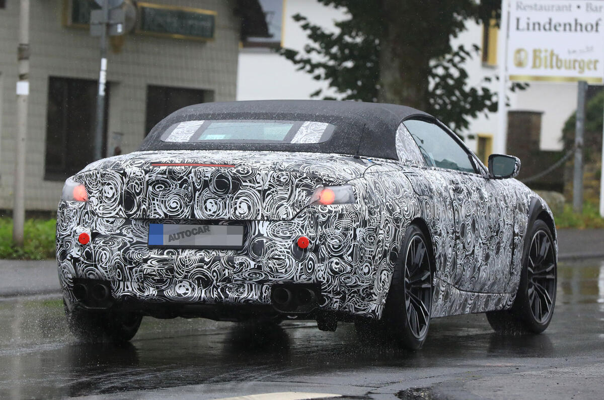 BMW M8 – new pics of M8 Convertible