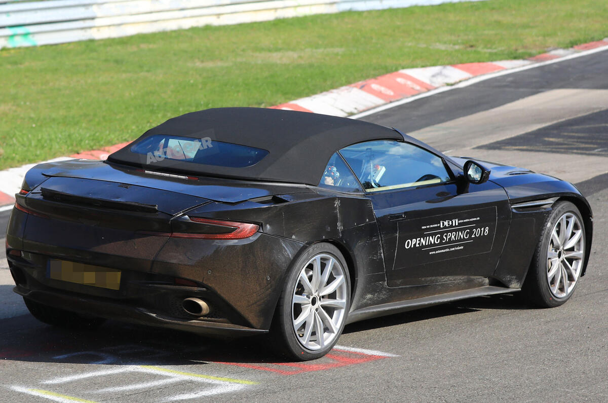 Aston Martin DB11 Volante
