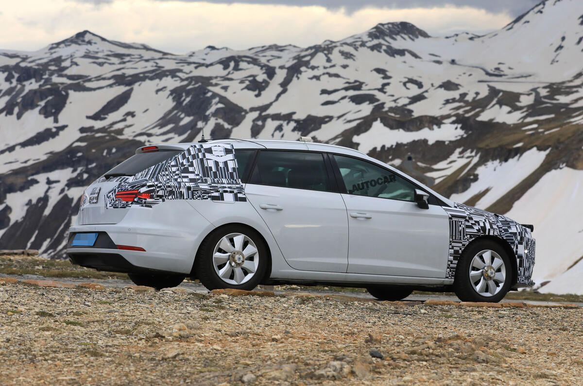2019 Seat Leon development mule 2019 Seat Leon development mule