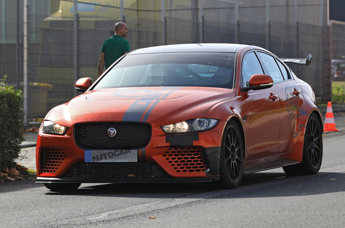 New Jaguar XE SV Project 8 tests at the Nürburgring
