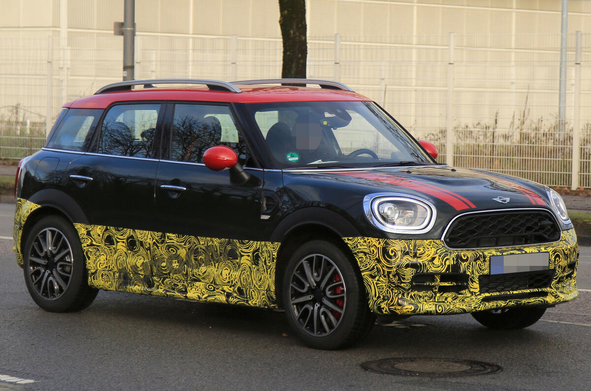 2016 Mini Countryman JCW: new spy pictures