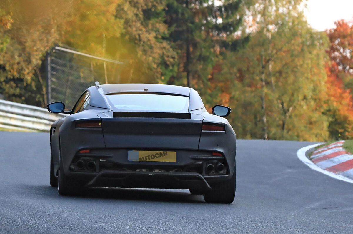 Aston Martin Vanquish to become hardcore V12 supercar in 2018