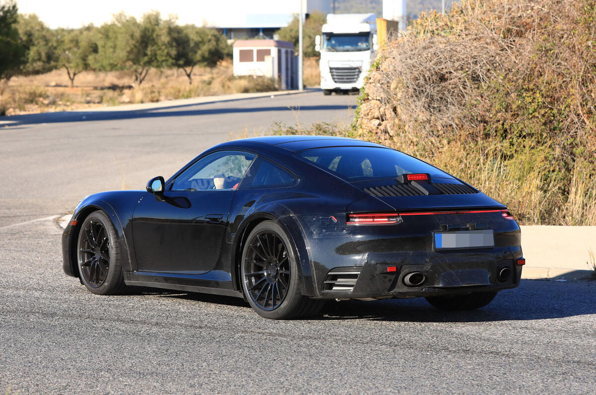 2019 Porsche 911: range-topping Turbo S to get 630bhp